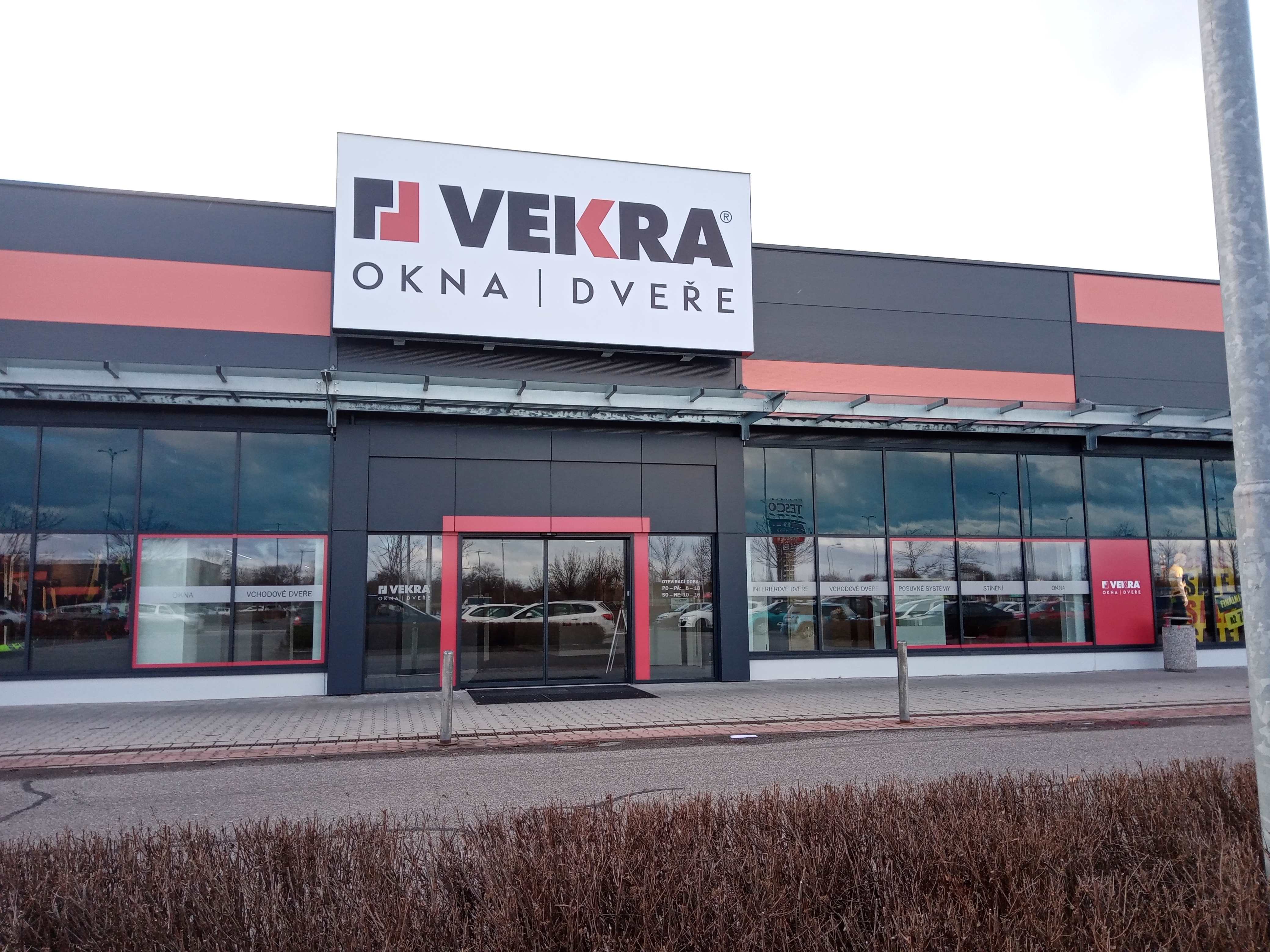 Okna a dveře VEKRA - showroom Hradec Králové