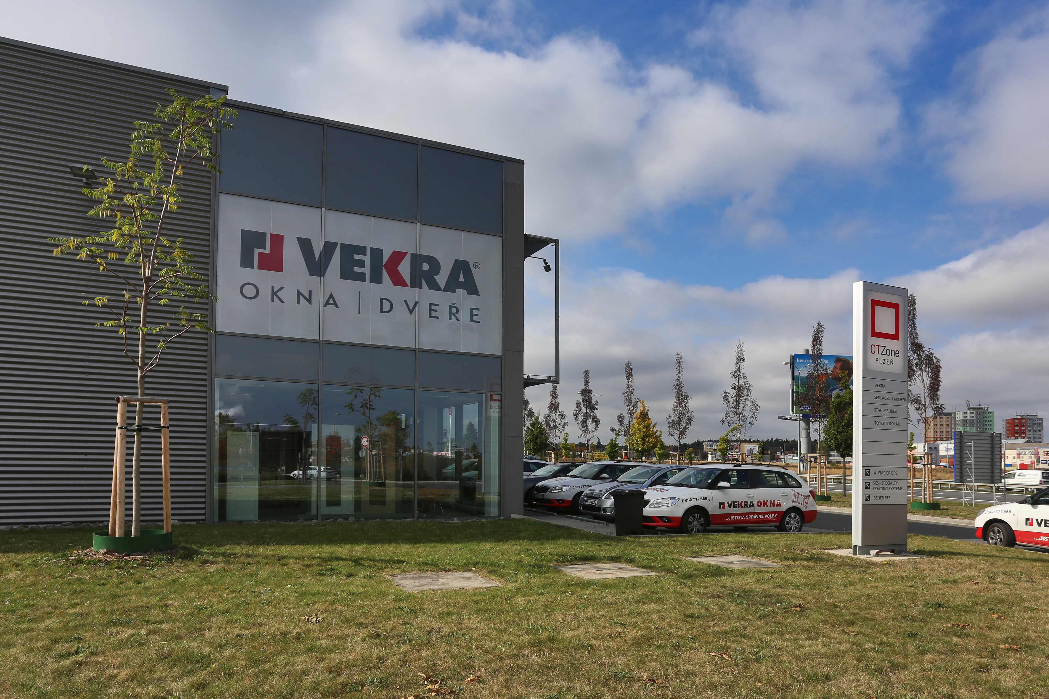 Okna a dveře VEKRA - showroom Plzeň